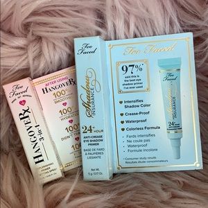 SOLD💕 Too Faced Shadow Insurance + Hangover